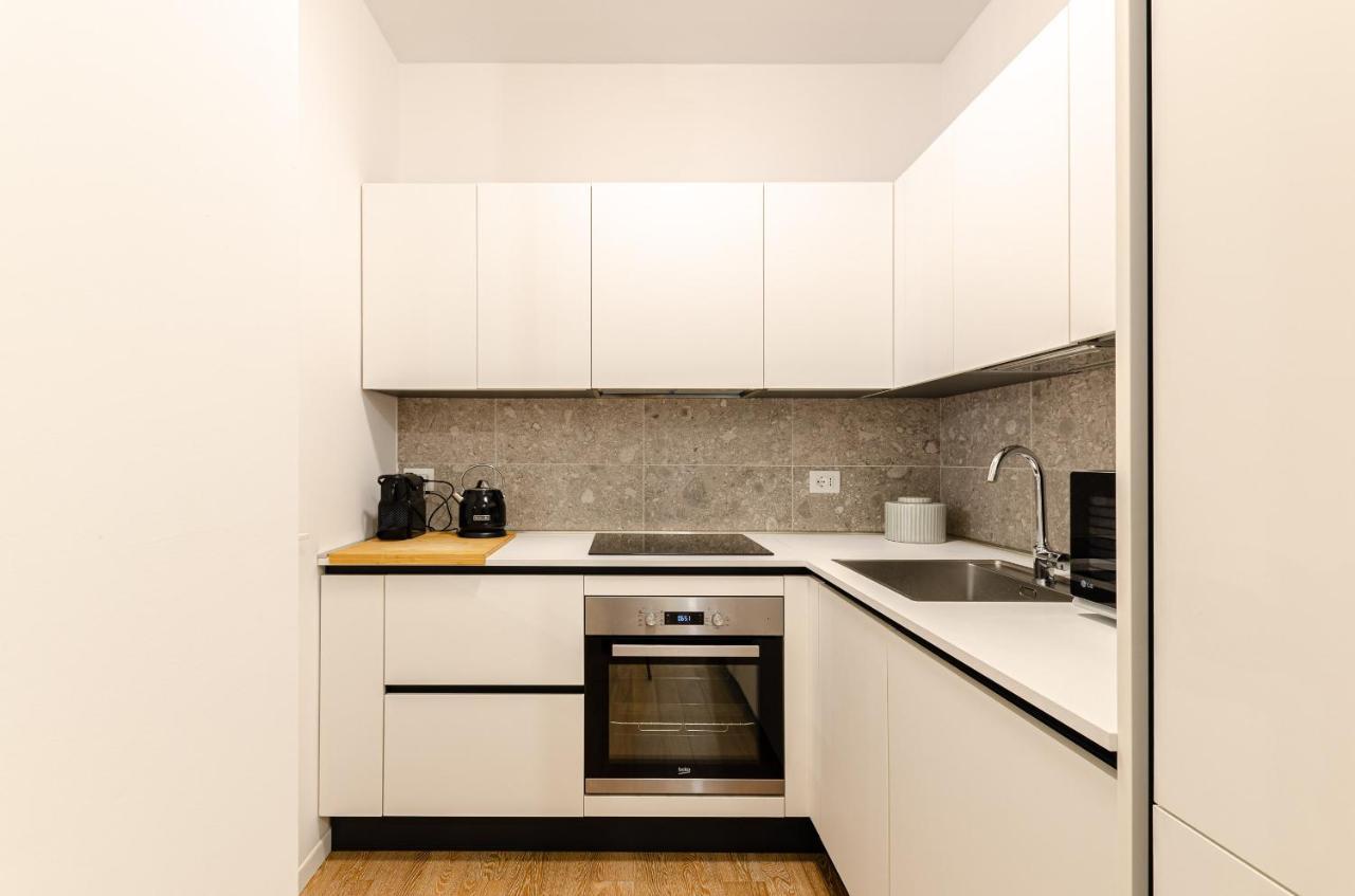 Design Apartment - Porta Romana - Duomo Милан Экстерьер фото